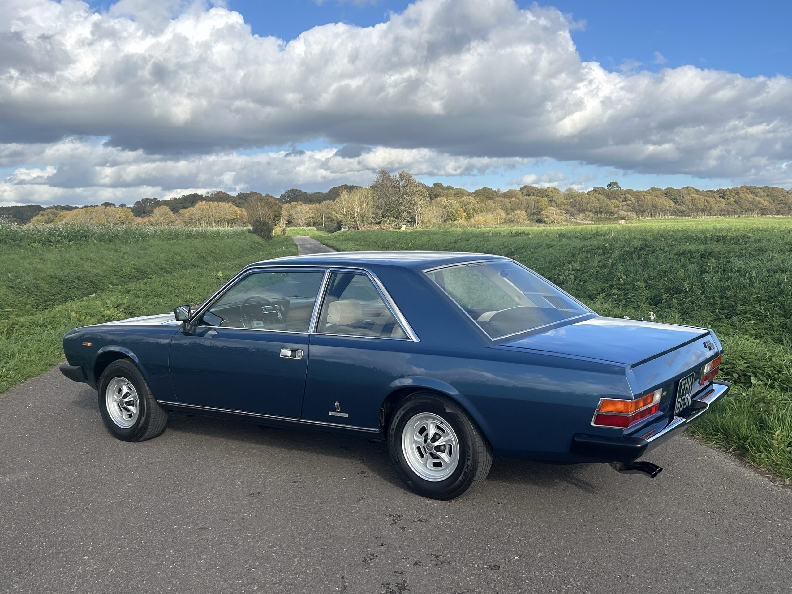 Fiat 130 Coupe 3200 Manual